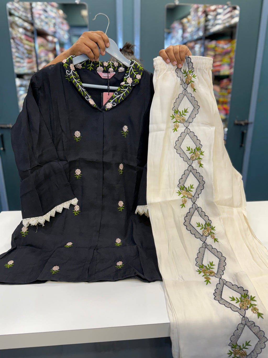 Malchandari cord set🖤🩷💛