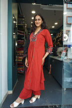 Red Colour Gamthi Work